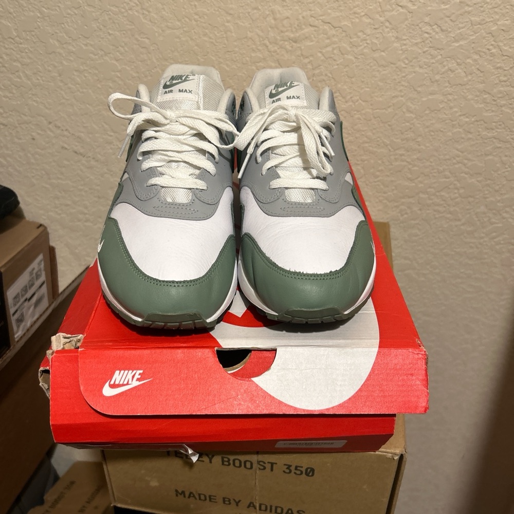 Nike Air Max 1 Spiral Sage OG Green and White Air Max Sneakers - Picture 3 of 7